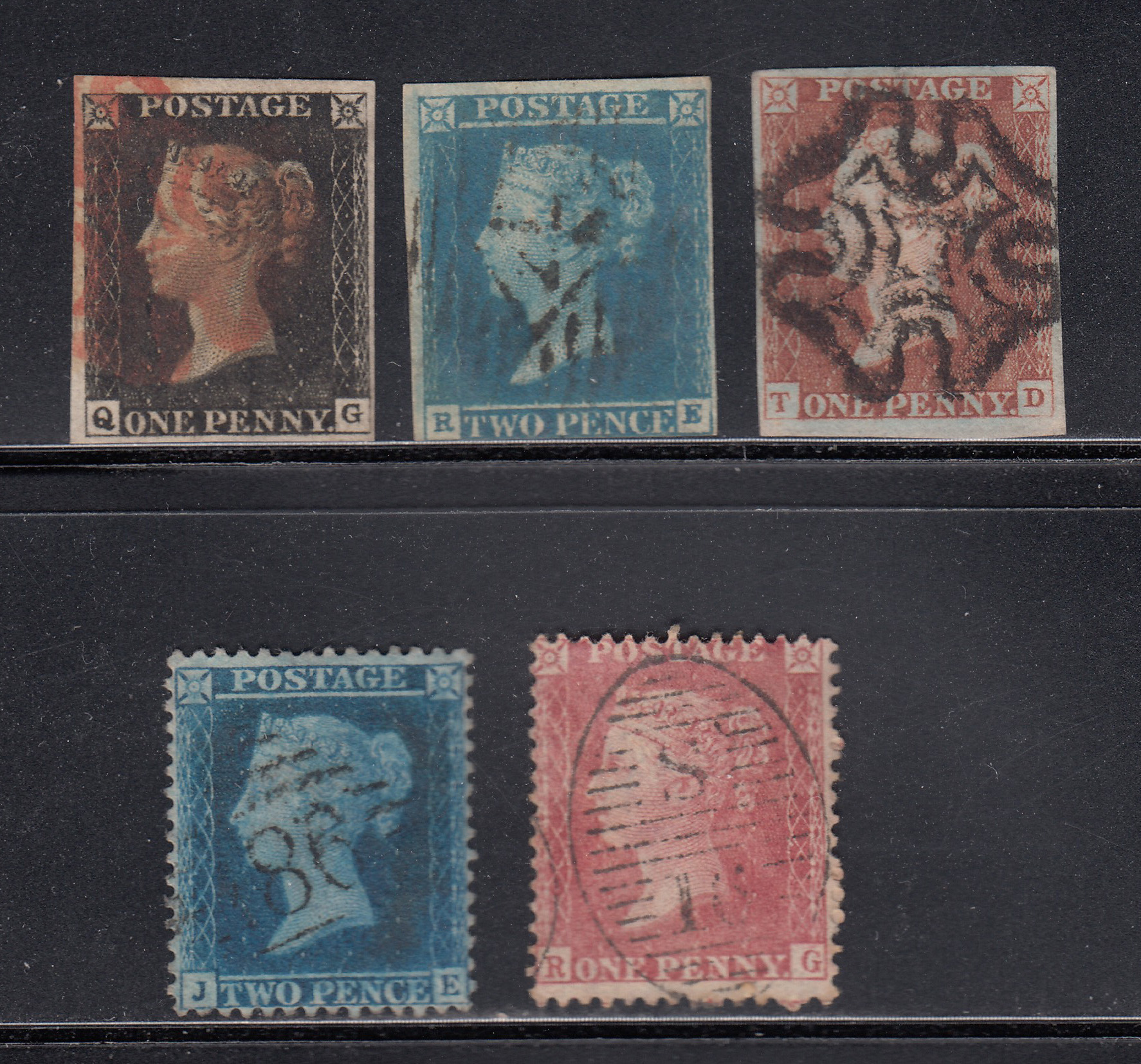 プレーティング対象となるペニーブラック、ペンスブルー、ペニーレッド